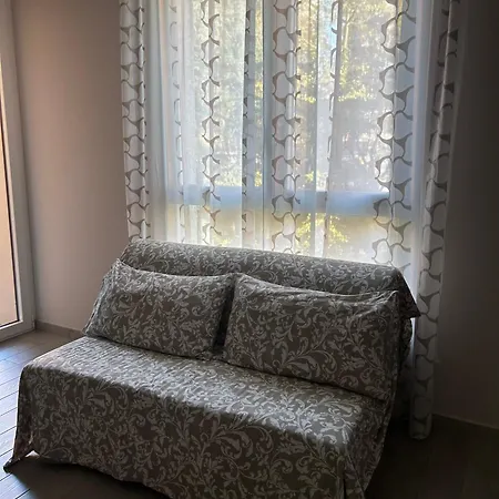Veronica, Per Lavoro E Relax * Corsico