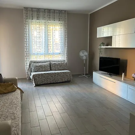 Veronica, Per Lavoro E Relax *